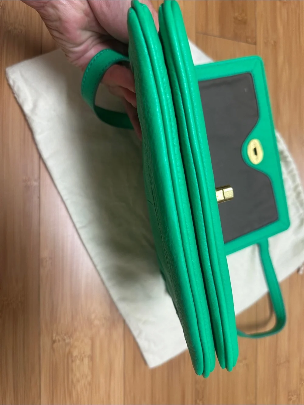 J. Crew 100% Leather Purse, Handbag, Crossbody, Bright Green, Adjustable Strap